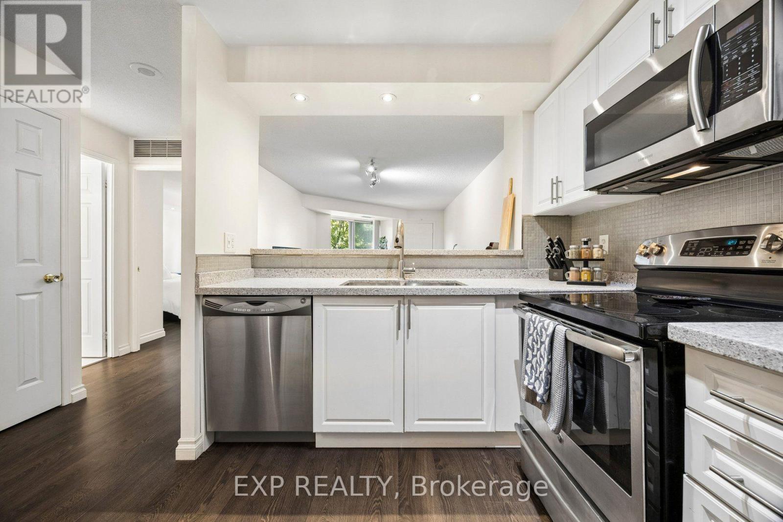 311 - 190 Manitoba Street, Toronto, Ontario  M8Y 3Y8 - Photo 11 - W13653392