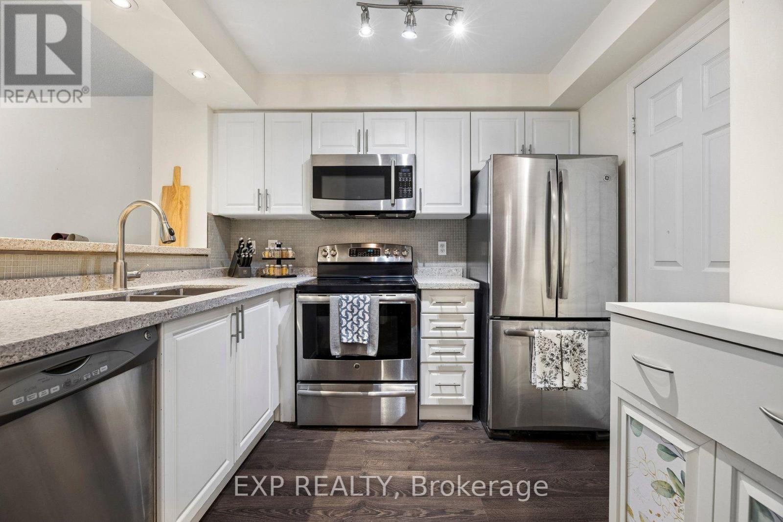 311 - 190 Manitoba Street, Toronto, Ontario  M8Y 3Y8 - Photo 9 - W13653392