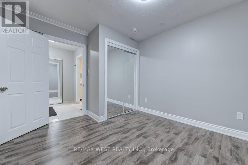 Main Lvl - 16 Hasbrooke Drive, Toronto, Ontario  M9L 1A1 - Photo 10 - W13653394