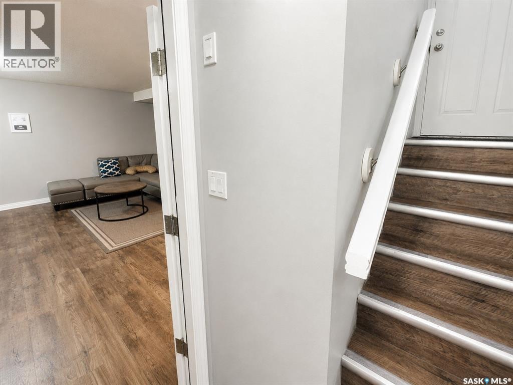 4801 James Hill Road, Regina, Saskatchewan  S4W 0C6 - Photo 12 - SK045001