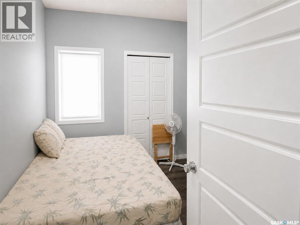 4801 James Hill Road, Regina, Saskatchewan  S4W 0C6 - Photo 18 - SK045001