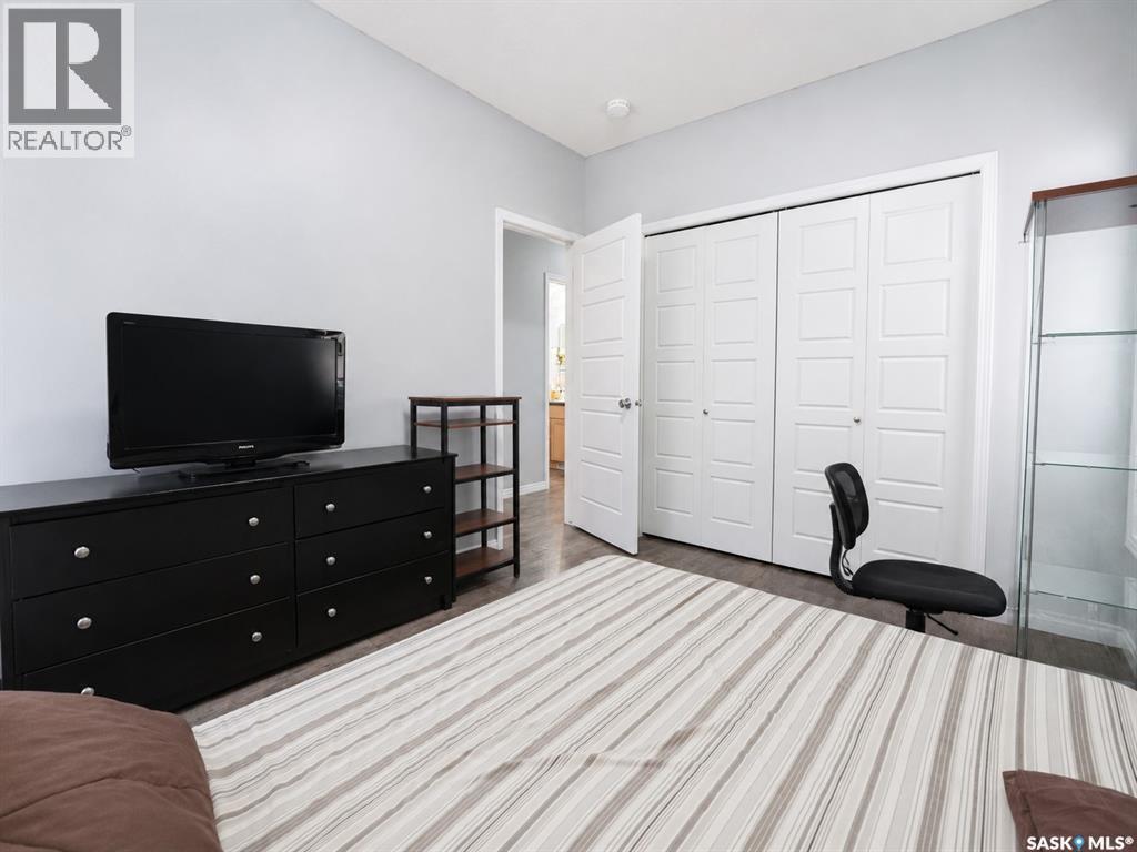 4801 James Hill Road, Regina, Saskatchewan  S4W 0C6 - Photo 25 - SK045001