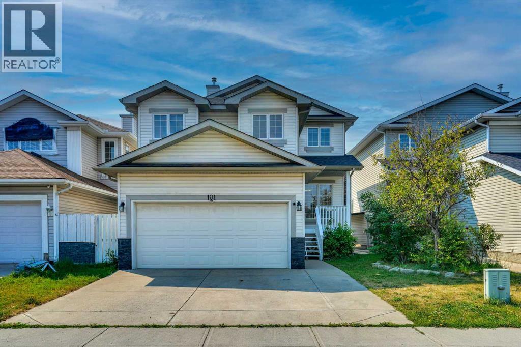 101 Douglas Ridge Circle SE, Calgary, Alberta
