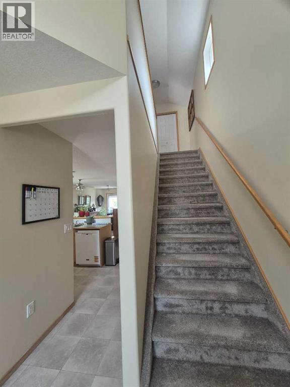 9 Destination Place, Olds, Alberta  T4H 1X8 - Photo 18 - A2335608