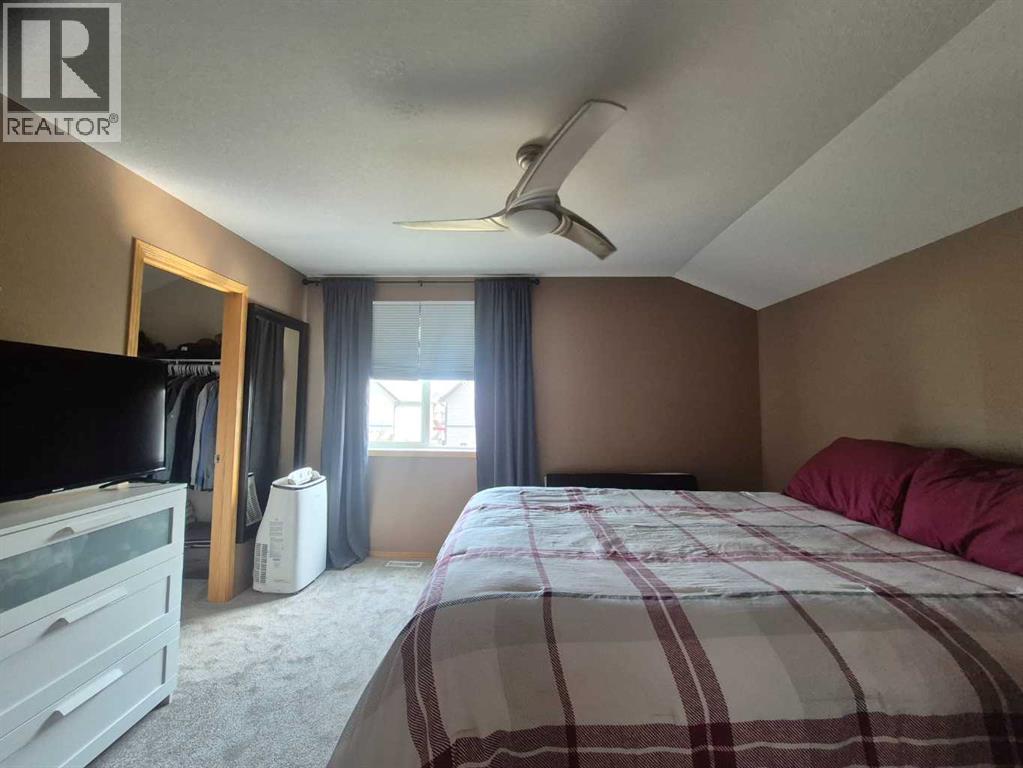 9 Destination Place, Olds, Alberta  T4H 1X8 - Photo 19 - A2335608