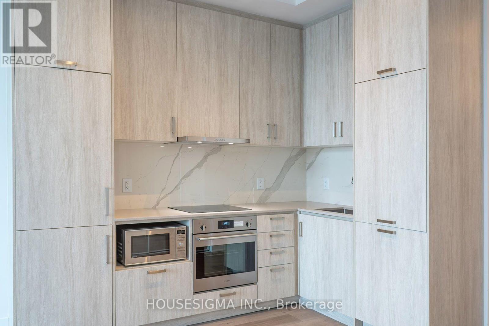 1011 - 60 Honeycrisp Crescent, Vaughan, Ontario  L4K 0N5 - Photo 17 - N13587774