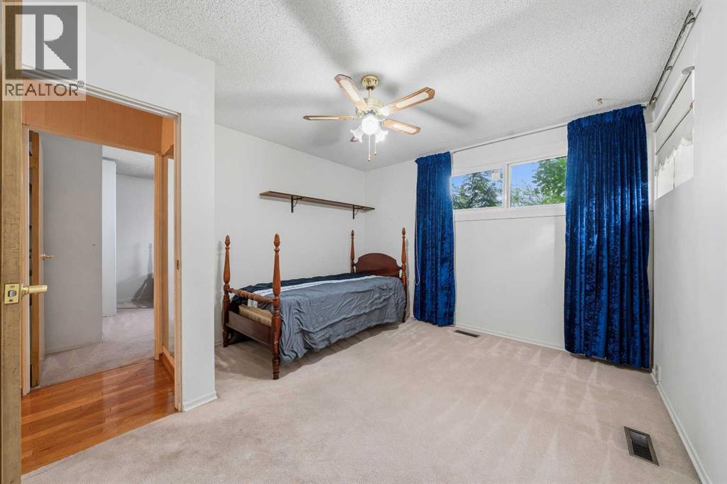 15 Glenview Drive SW, Calgary, Alberta  T3E 4H4 - Photo 17 - A2334619