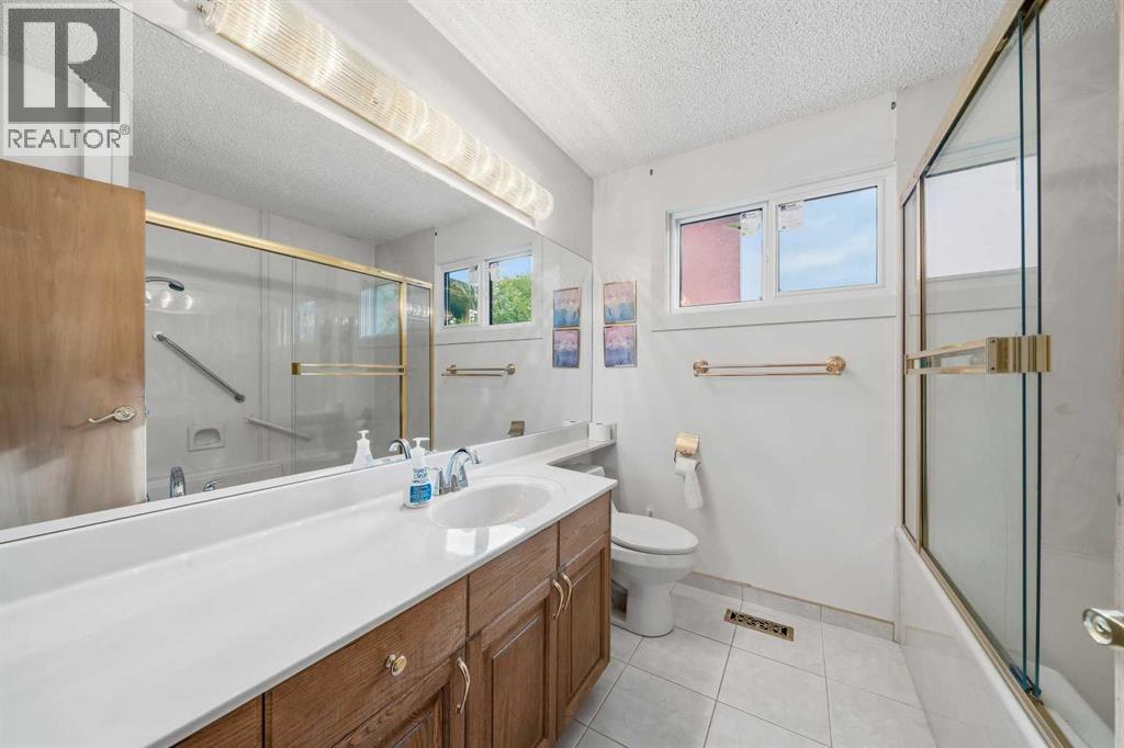 15 Glenview Drive SW, Calgary, Alberta  T3E 4H4 - Photo 22 - A2334619