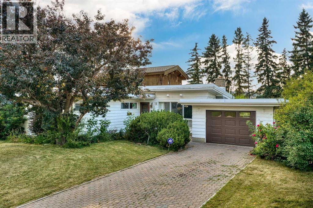 15 Glenview Drive SW, Calgary, Alberta  T3E 4H4 - Photo 3 - A2334619