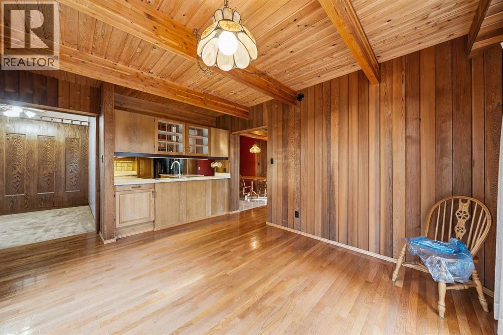 15 Glenview Drive SW, Calgary, Alberta  T3E 4H4 - Photo 7 - A2334619