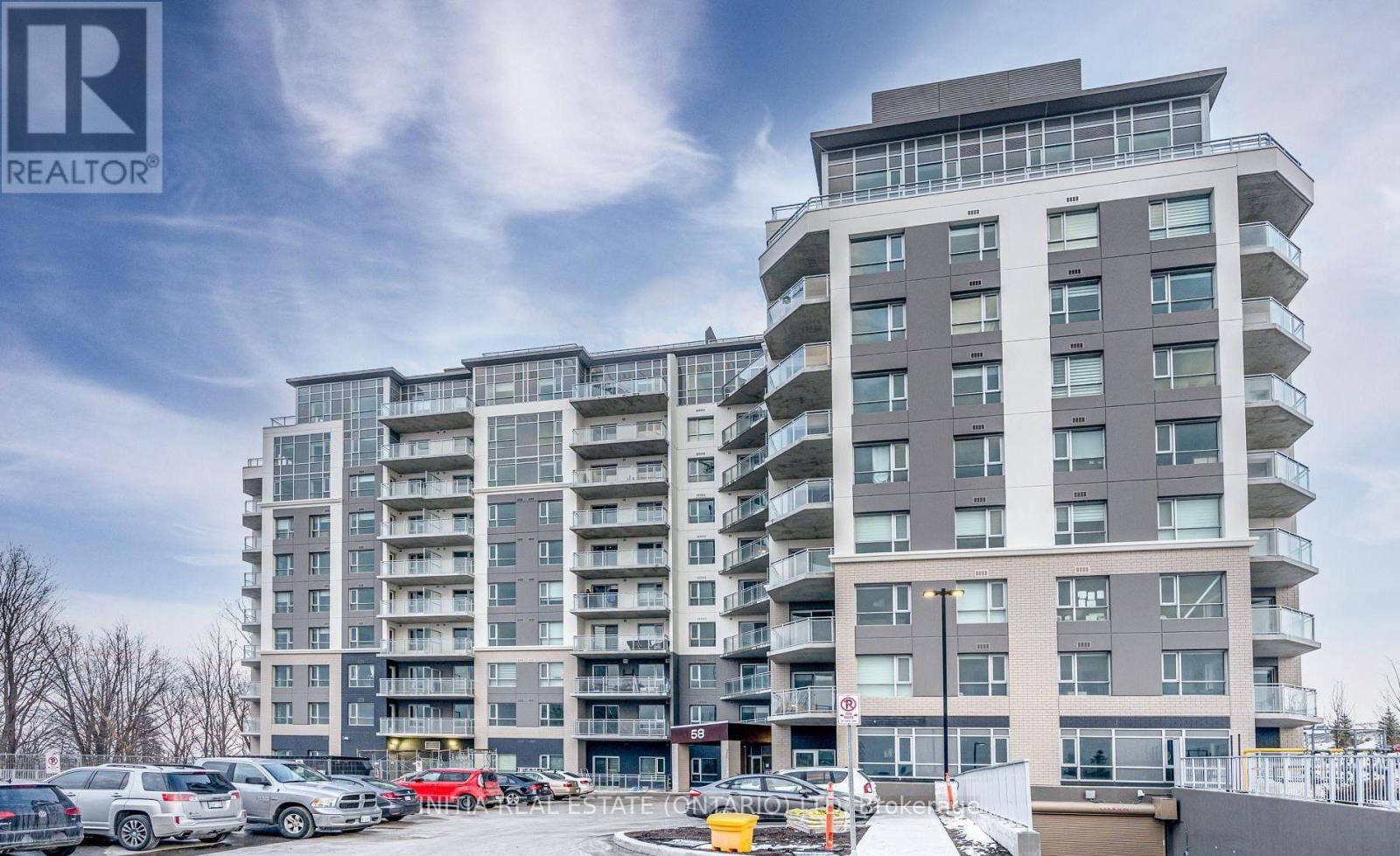110 - 58 LAKESIDE (SHARED-KITCHEN) TERRACE, Barrie, Ontario