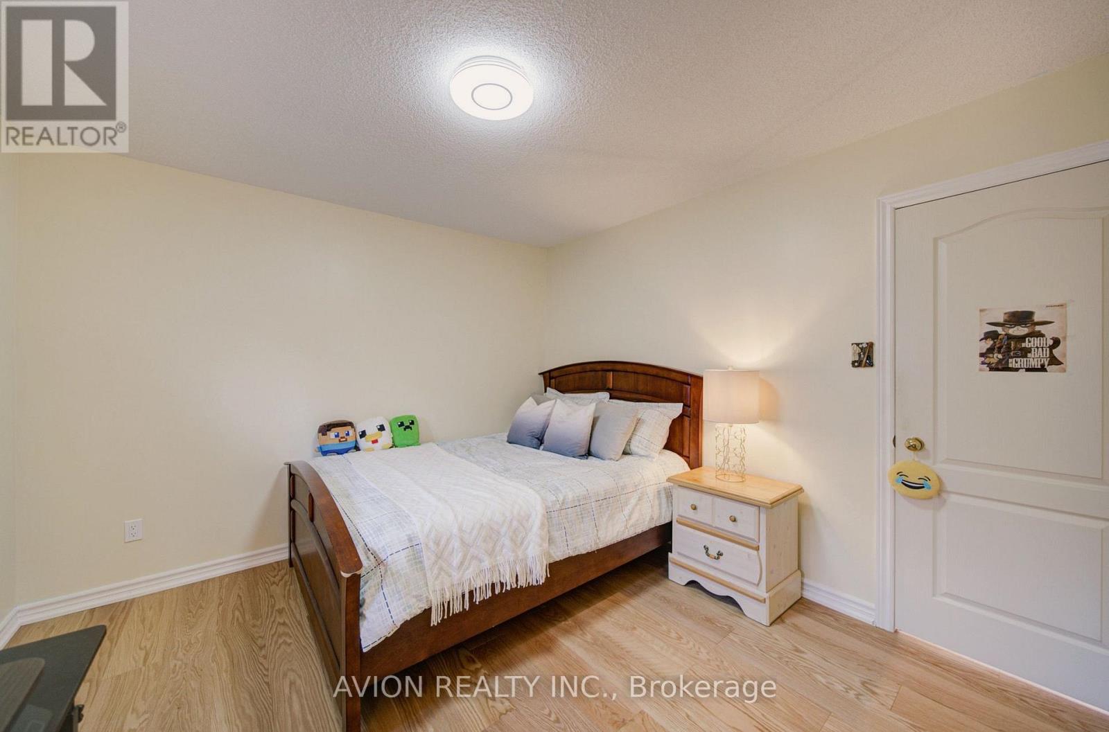203 Valleymede Drive, Richmond Hill, Ontario  L4B 3S4 - Photo 28 - N13631178