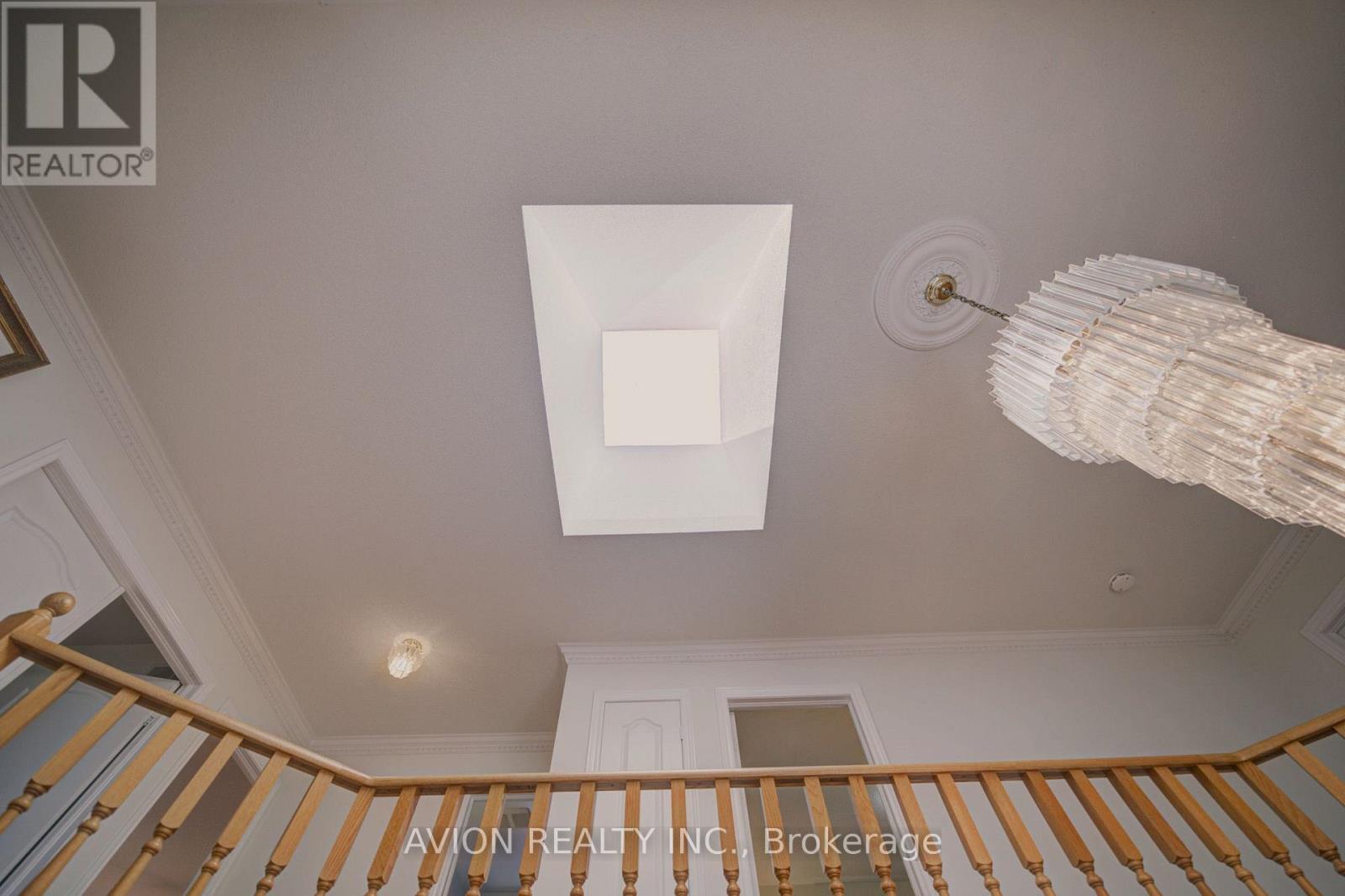 203 Valleymede Drive, Richmond Hill, Ontario  L4B 3S4 - Photo 6 - N13631178