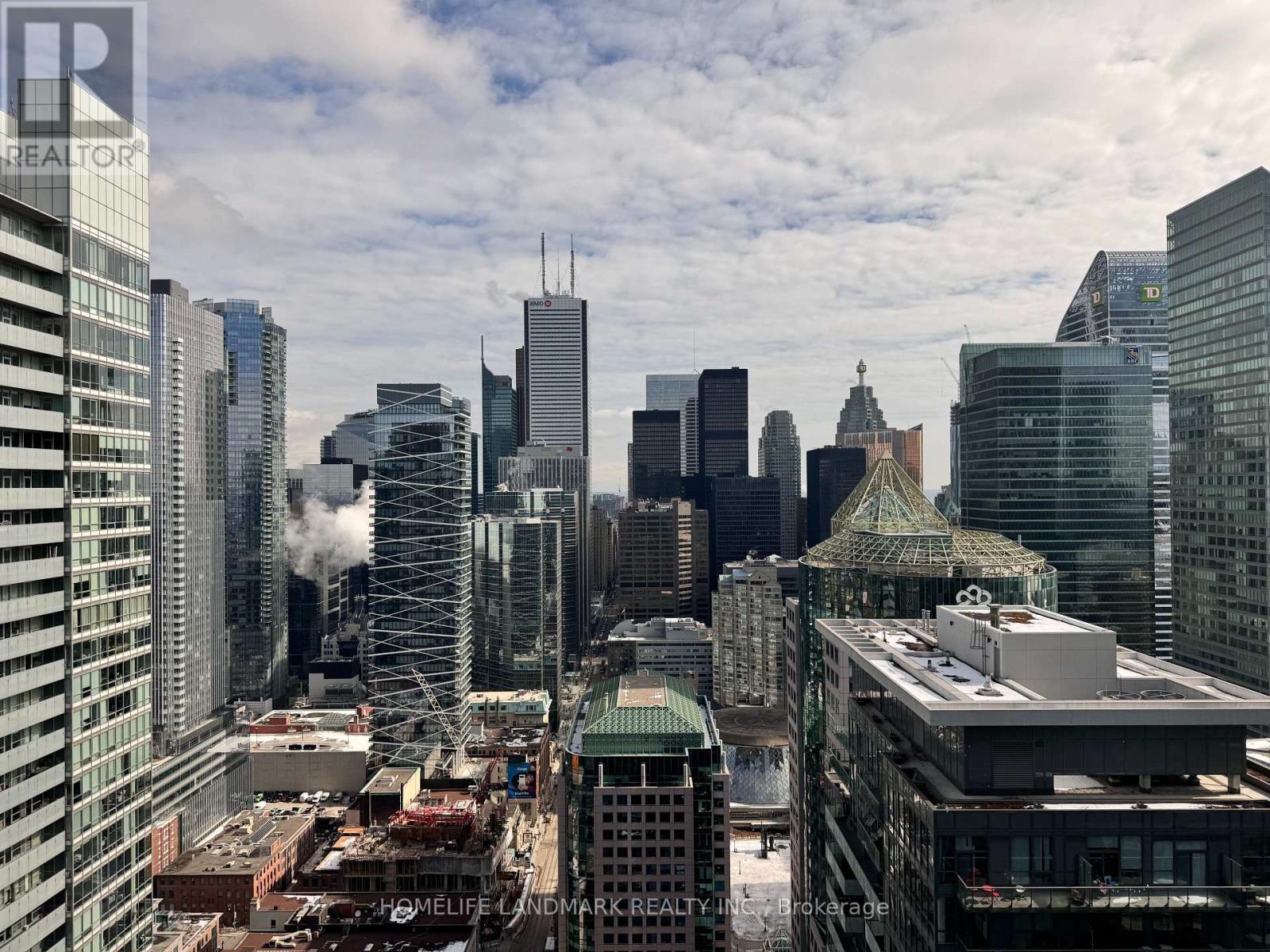 4001 - 327 KING STREET, Toronto, Ontario