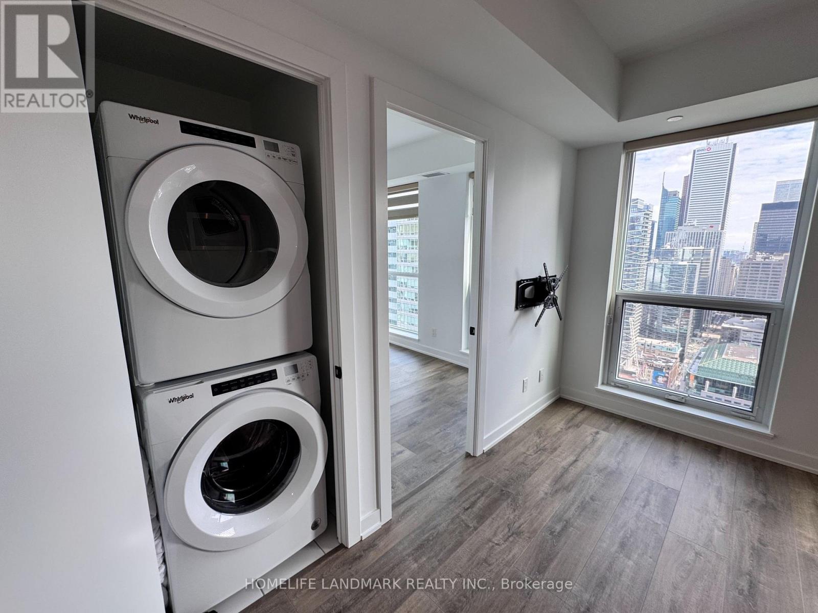 4001 - 327 King Street, Toronto, Ontario  M5V 0W7 - Photo 5 - C13653420