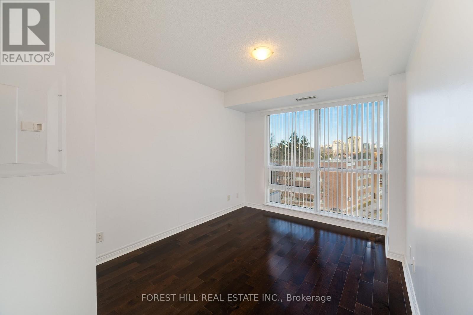 510 - 2756 OLD LESLIE STREET Toronto (Bayview Village), ON M2K 0A9
