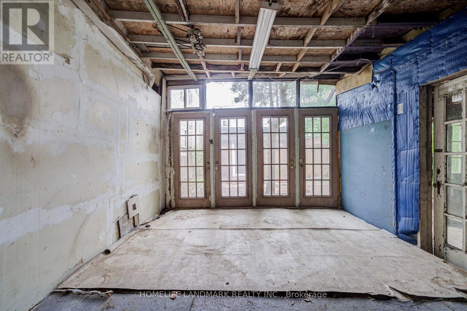 430 Pharmacy Avenue, Toronto, Ontario  M1L 3G6 - Photo 32 - E13653430