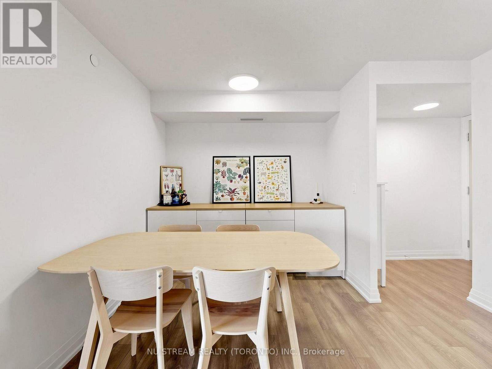 2209 - 20 Meadowglen Place, Toronto, Ontario  M1G 0A9 - Photo 15 - E13653432