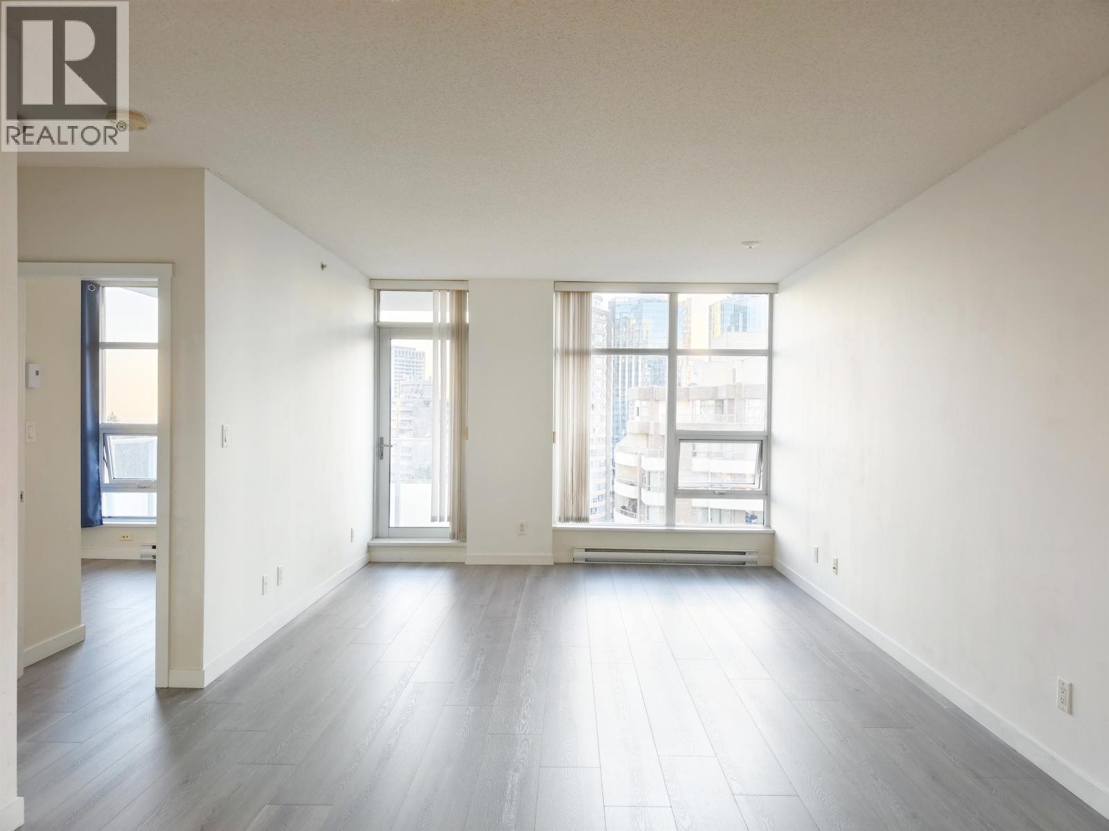 1908 4880 Bennett Street, Burnaby, British Columbia  V5H 0C1 - Photo 3 - R3139249
