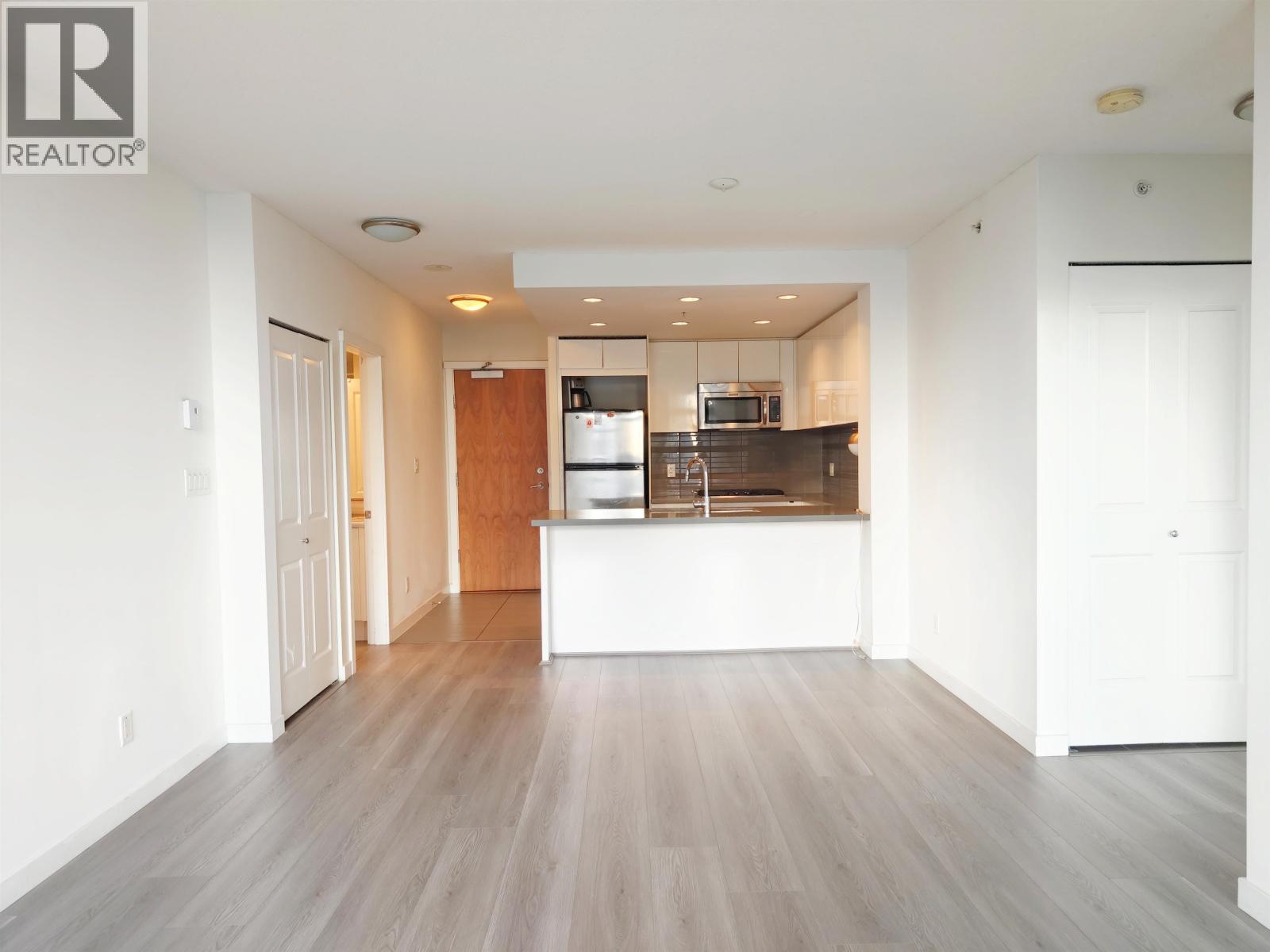 1908 4880 Bennett Street, Burnaby, British Columbia  V5H 0C1 - Photo 5 - R3139249