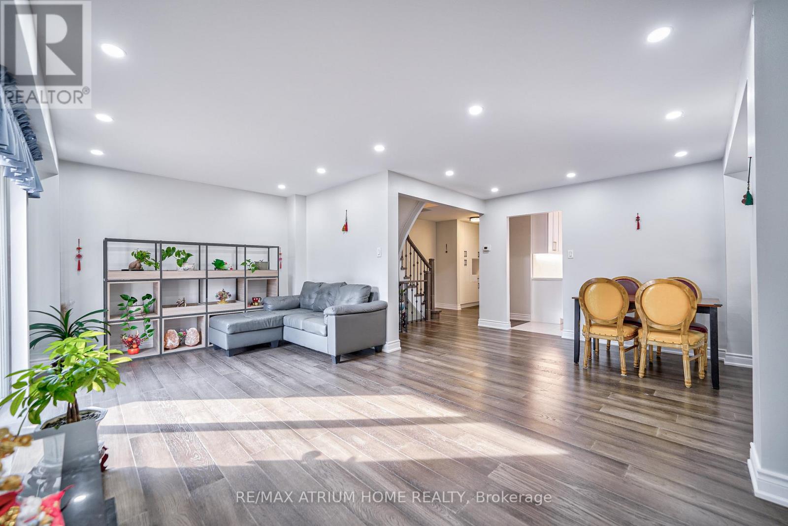 61 Trothen Circle, Markham, Ontario  L3P 4H3 - Photo 15 - N13653446