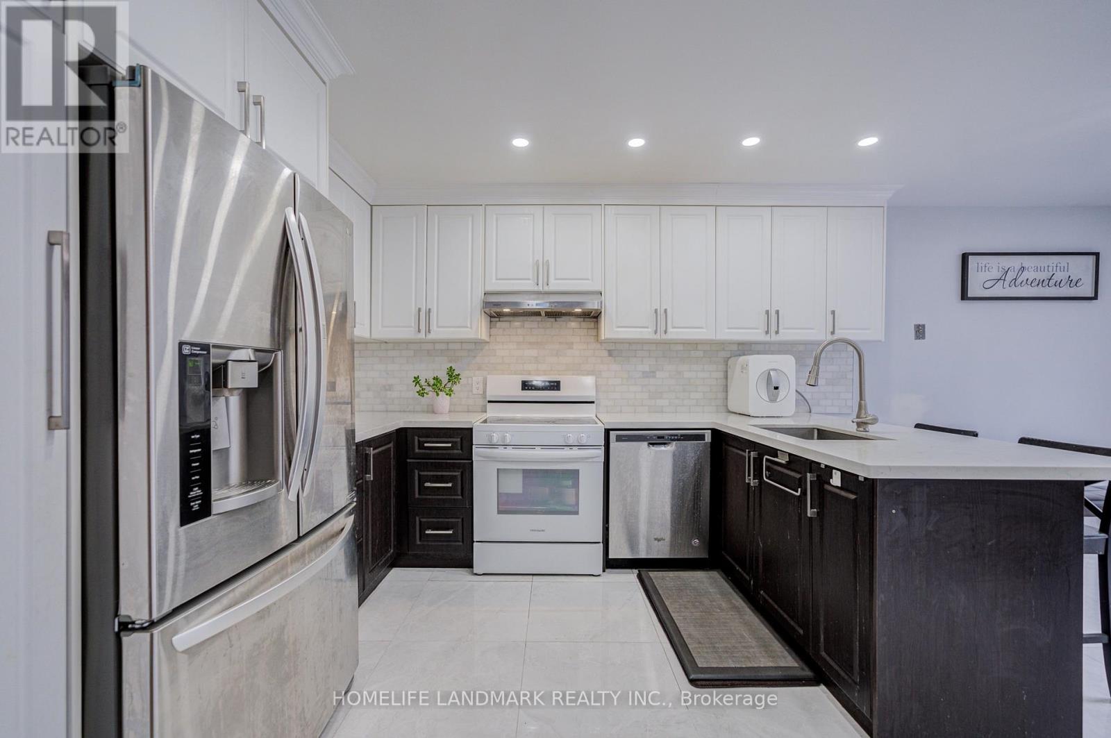 35 Royal Palm Drive, Vaughan, Ontario  L4J 5R4 - Photo 16 - N13653454