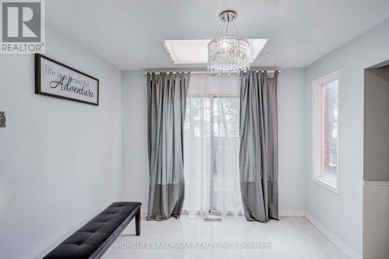 35 Royal Palm Drive, Vaughan, Ontario  L4J 5R4 - Photo 18 - N13653454
