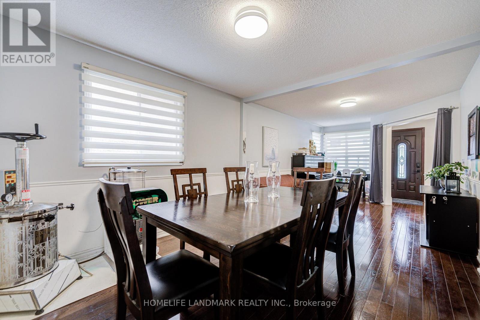 35 Royal Palm Drive, Vaughan, Ontario  L4J 5R4 - Photo 8 - N13653454