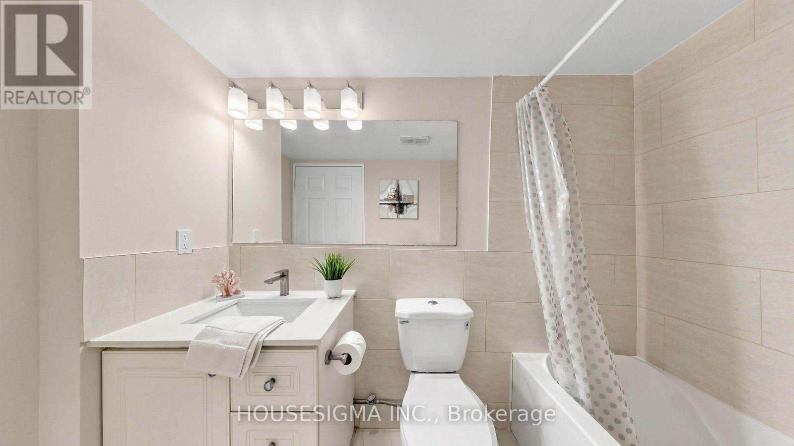1815 - 155 Hillcrest Avenue, Mississauga, Ontario L5B 3Z2 - Photo 15 - W13653412