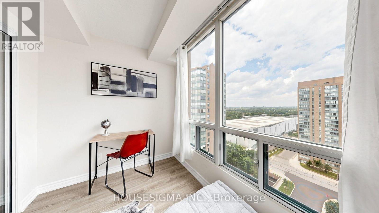 1815 - 155 Hillcrest Avenue, Mississauga, Ontario L5B 3Z2 - Photo 20 - W13653412