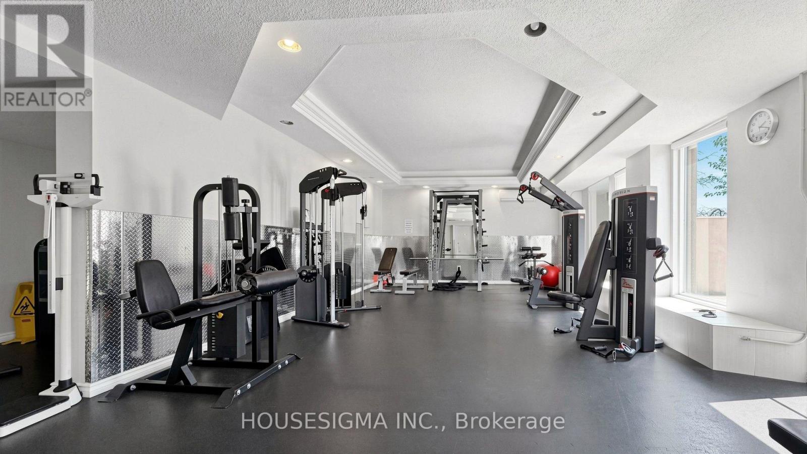 1815 - 155 Hillcrest Avenue, Mississauga, Ontario L5B 3Z2 - Photo 31 - W13653412
