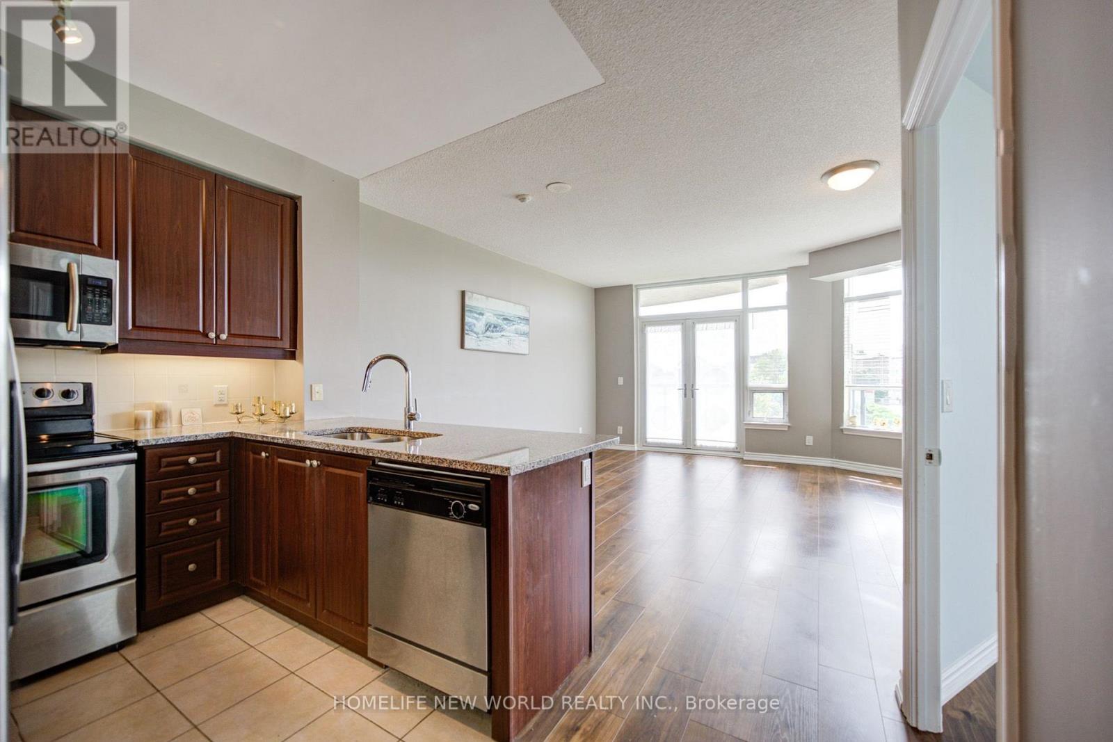 304 - 1135 Royal York Road, Toronto, Ontario  M9A 0C3 - Photo 12 - W13653418