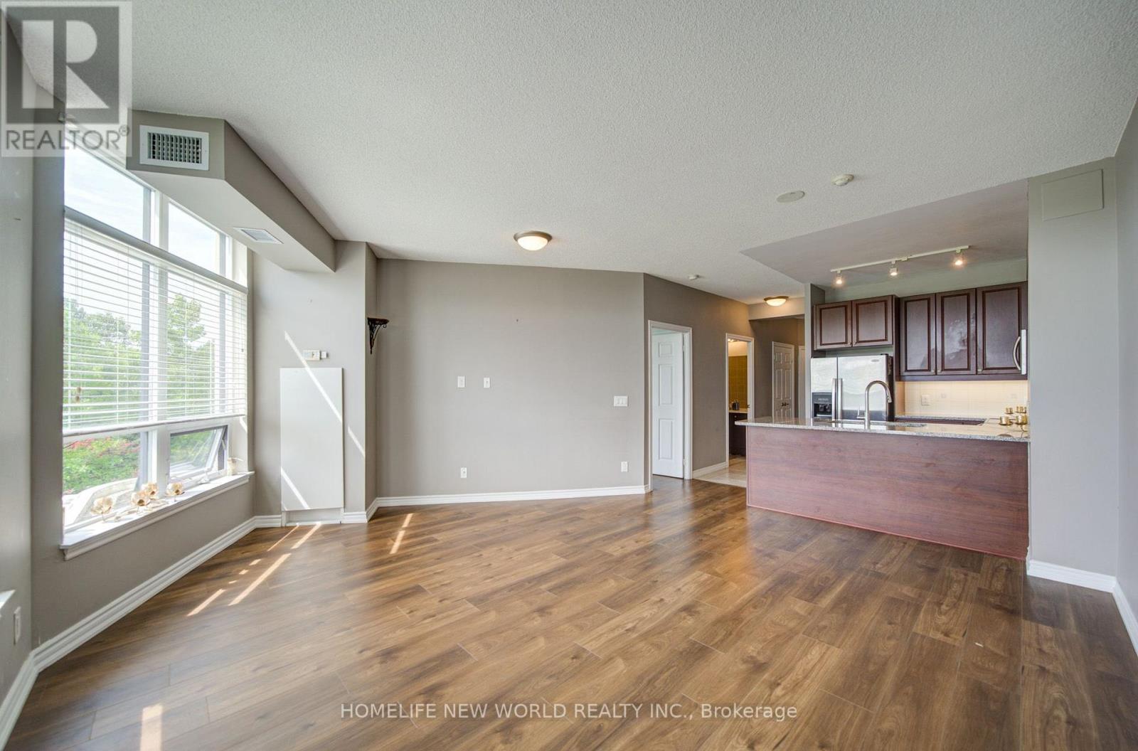 304 - 1135 Royal York Road, Toronto, Ontario  M9A 0C3 - Photo 13 - W13653418