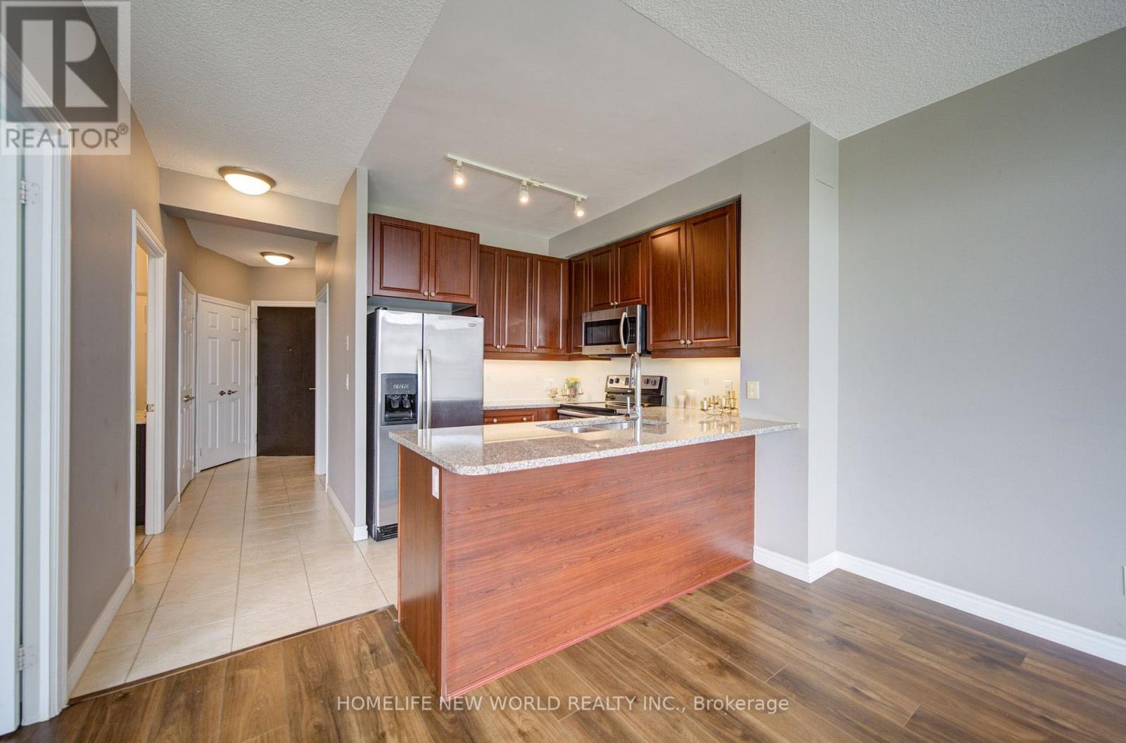304 - 1135 Royal York Road, Toronto, Ontario  M9A 0C3 - Photo 16 - W13653418