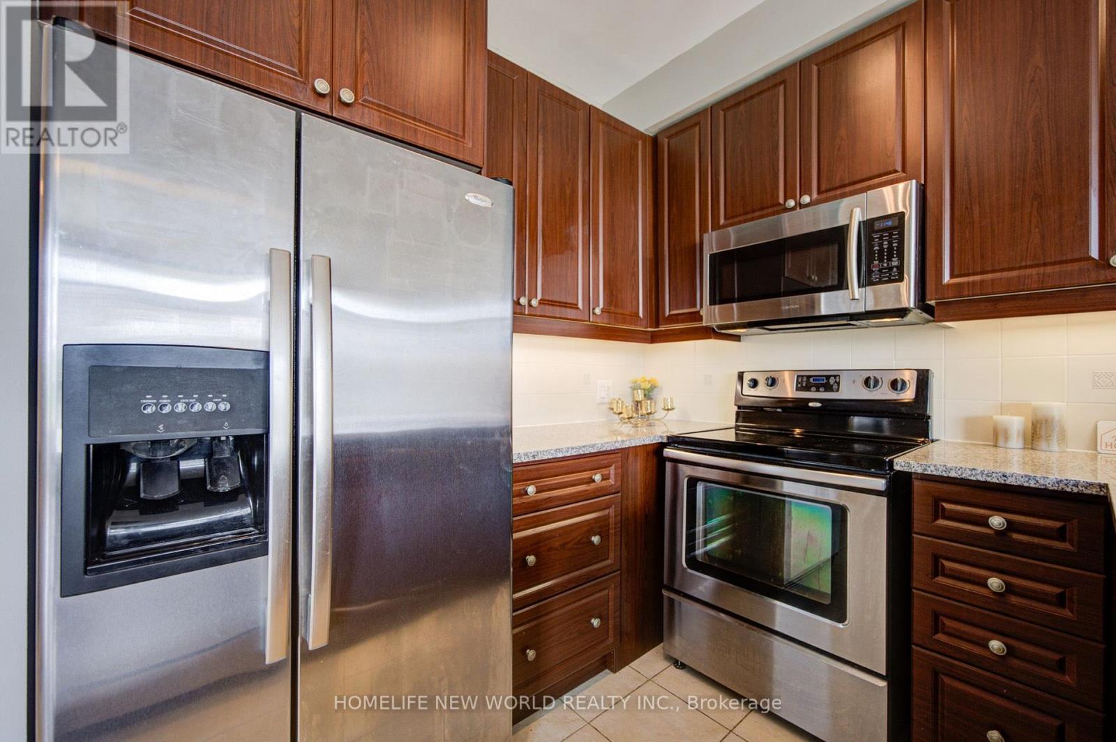 304 - 1135 Royal York Road, Toronto, Ontario  M9A 0C3 - Photo 17 - W13653418