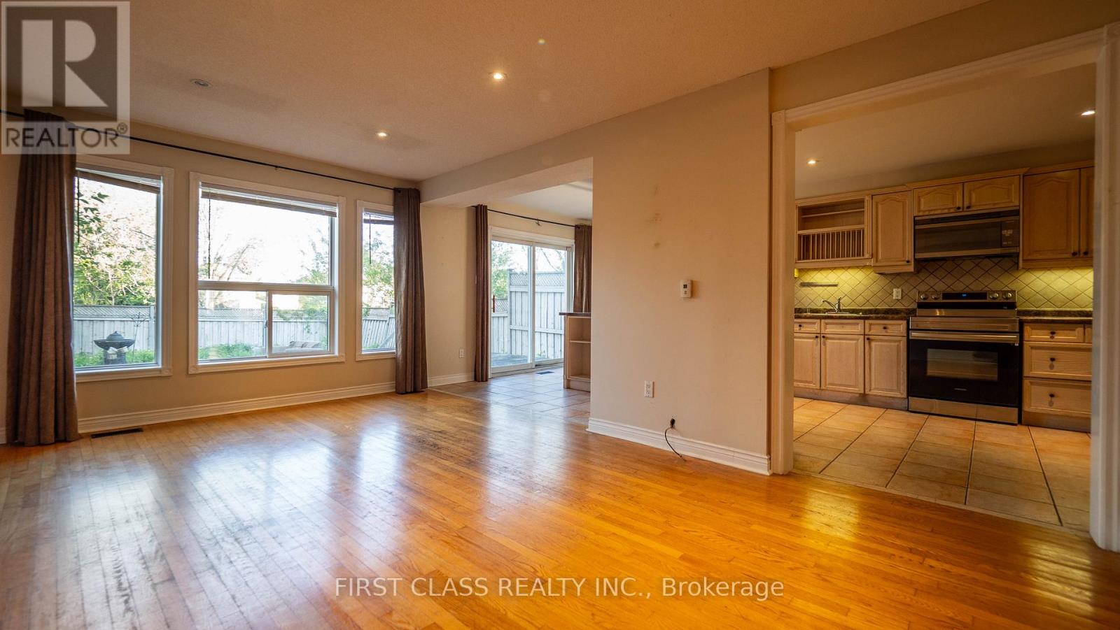 13 Princess Street, Mississauga, Ontario  L5M 1Z8 - Photo 12 - W13653434