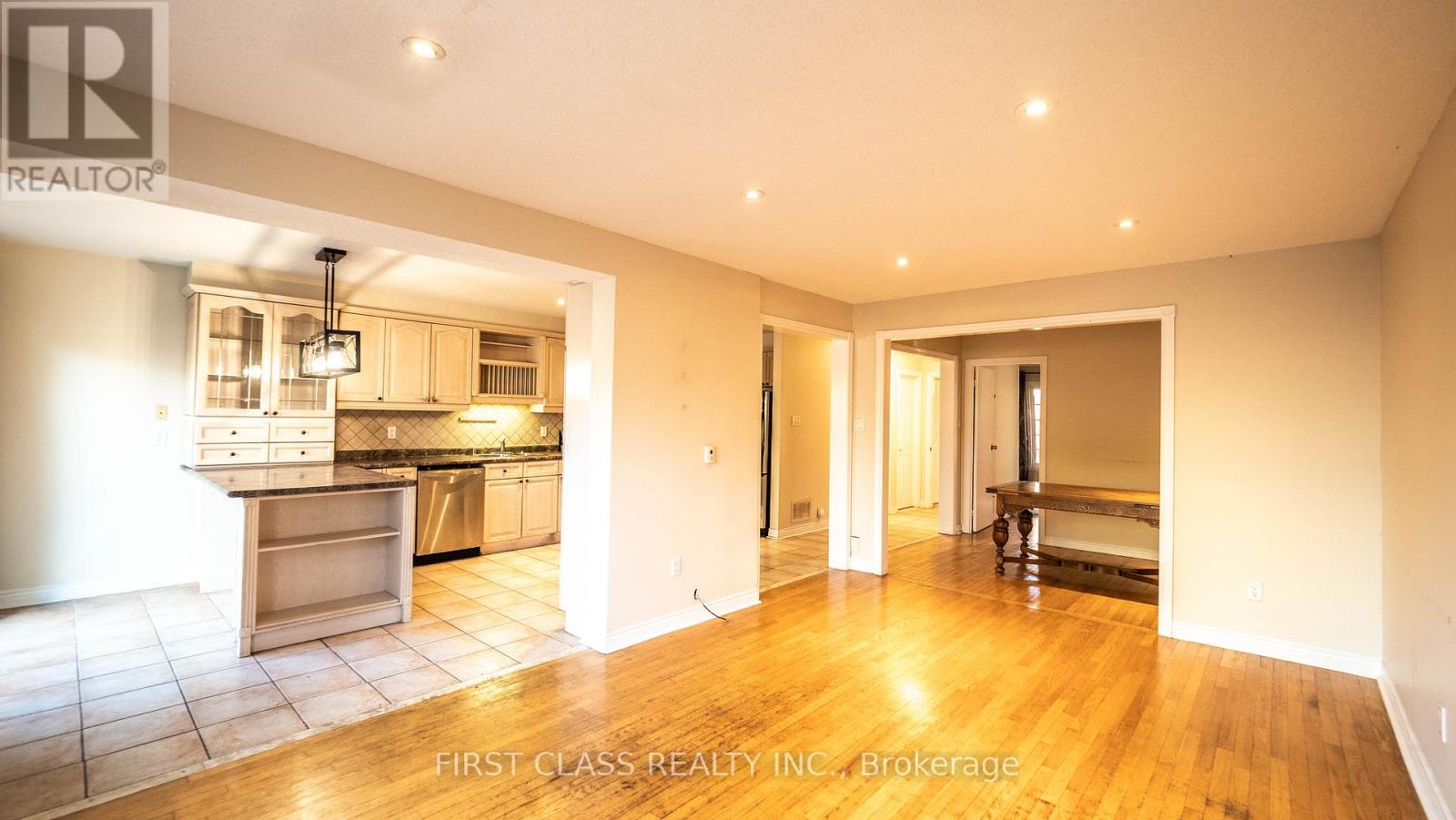 13 Princess Street, Mississauga, Ontario  L5M 1Z8 - Photo 13 - W13653434