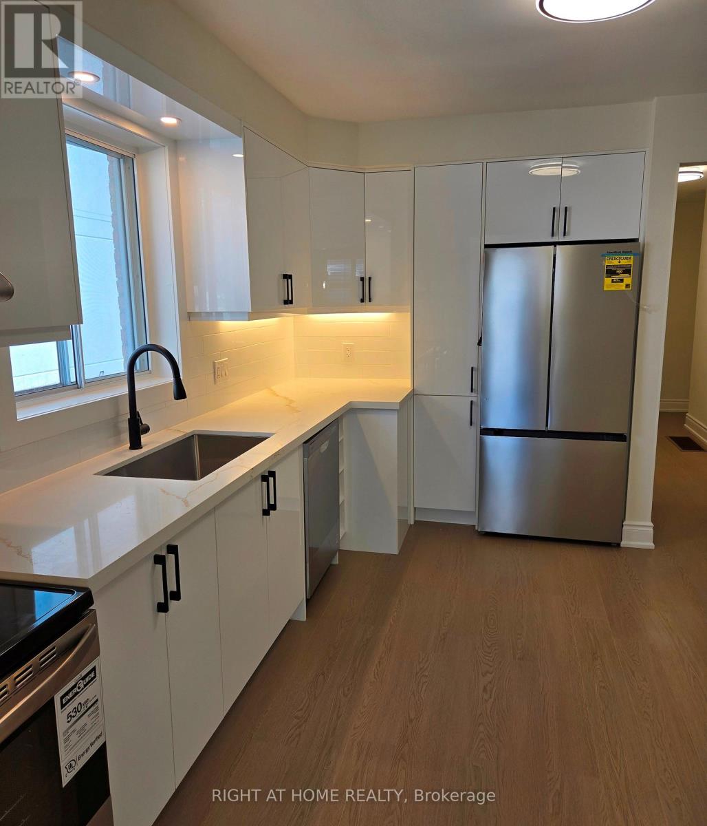 8 Northampton Drive, Toronto, Ontario  M9B 4S6 - Photo 17 - W13653436
