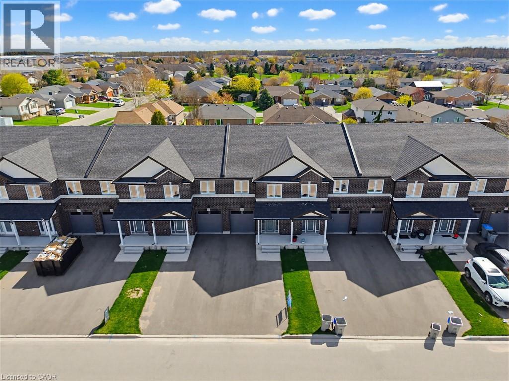 232 Keeso Lane, Listowel, Ontario  N4W 0J3 - Photo 4 - 40827163