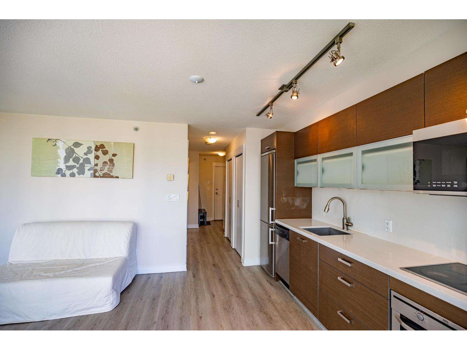 404 13380 108th Avenue, Surrey, British Columbia  V3T 0E7 - Photo 6 - R3153869
