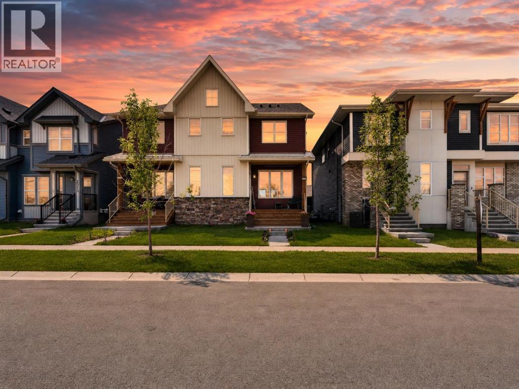 227 Chinook Gate Boulevard SW, Airdrie, Alberta