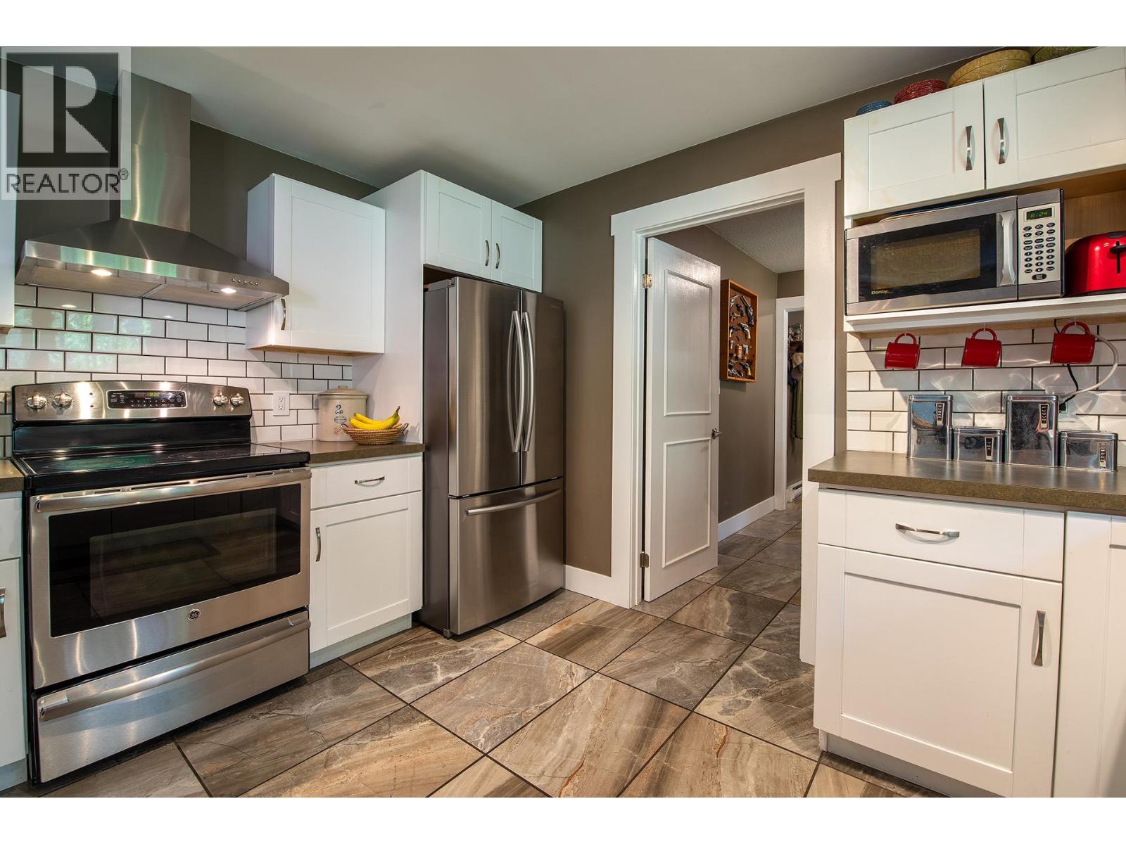 12692 Ponderosa Drive, Lake Country, British Columbia  V4V 2G9 - Photo 28 - 10396863