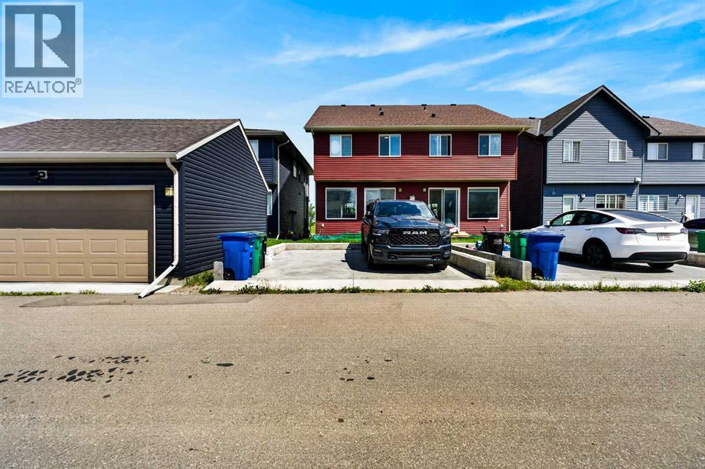 227 Chinook Gate Boulevard SW, Airdrie, Alberta  T4B 5J4 - Photo 37 - A2328781