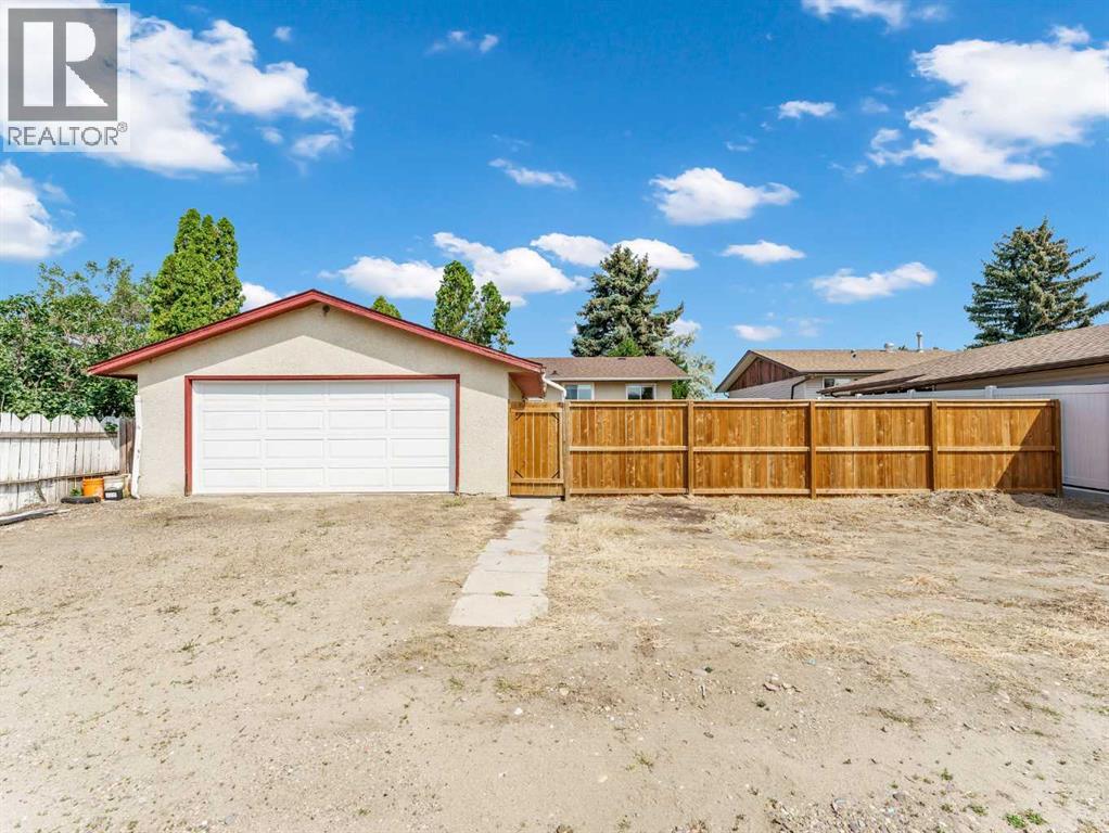 2169 Hawke Crescent NE, Medicine Hat, Alberta  T1C 1J4 - Photo 44 - A2332534