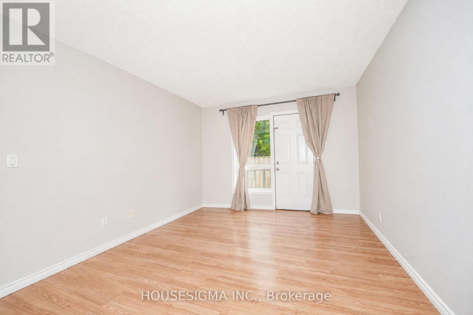 40 - 506 Normandy Street, Oshawa, Ontario L1H 7N8 - Photo 10 - E13653428