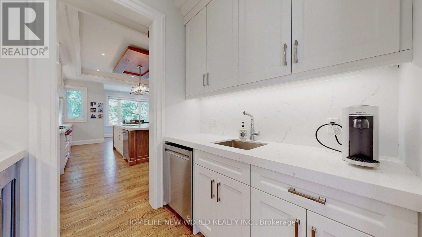 302 Johnston Avenue N, Toronto, Ontario  M2N 1H7 - Photo 14 - C13653472