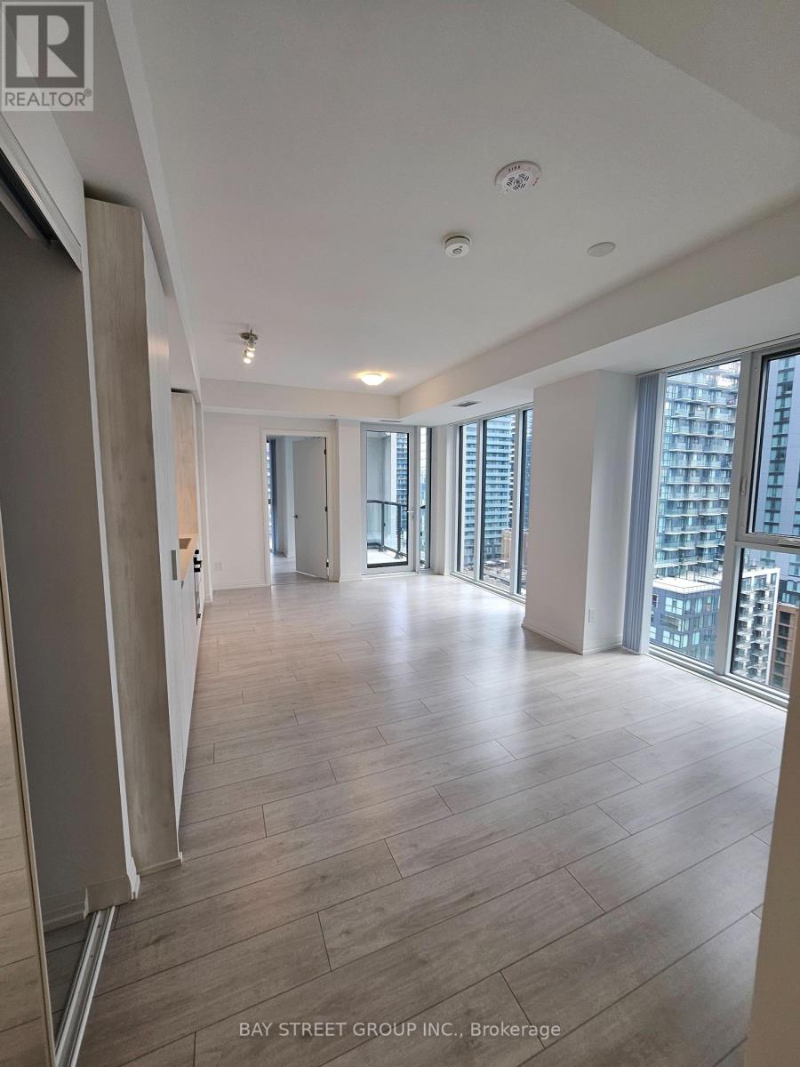 2206 - 400 King Street W, Toronto, Ontario  M5V 0X8 - Photo 7 - C13653476