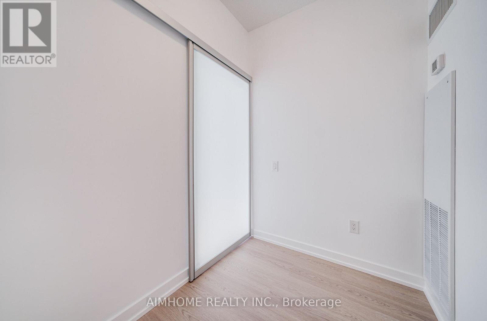 2109 - 29 Singer Court, Toronto, Ontario  M2K 0B3 - Photo 9 - C13653506