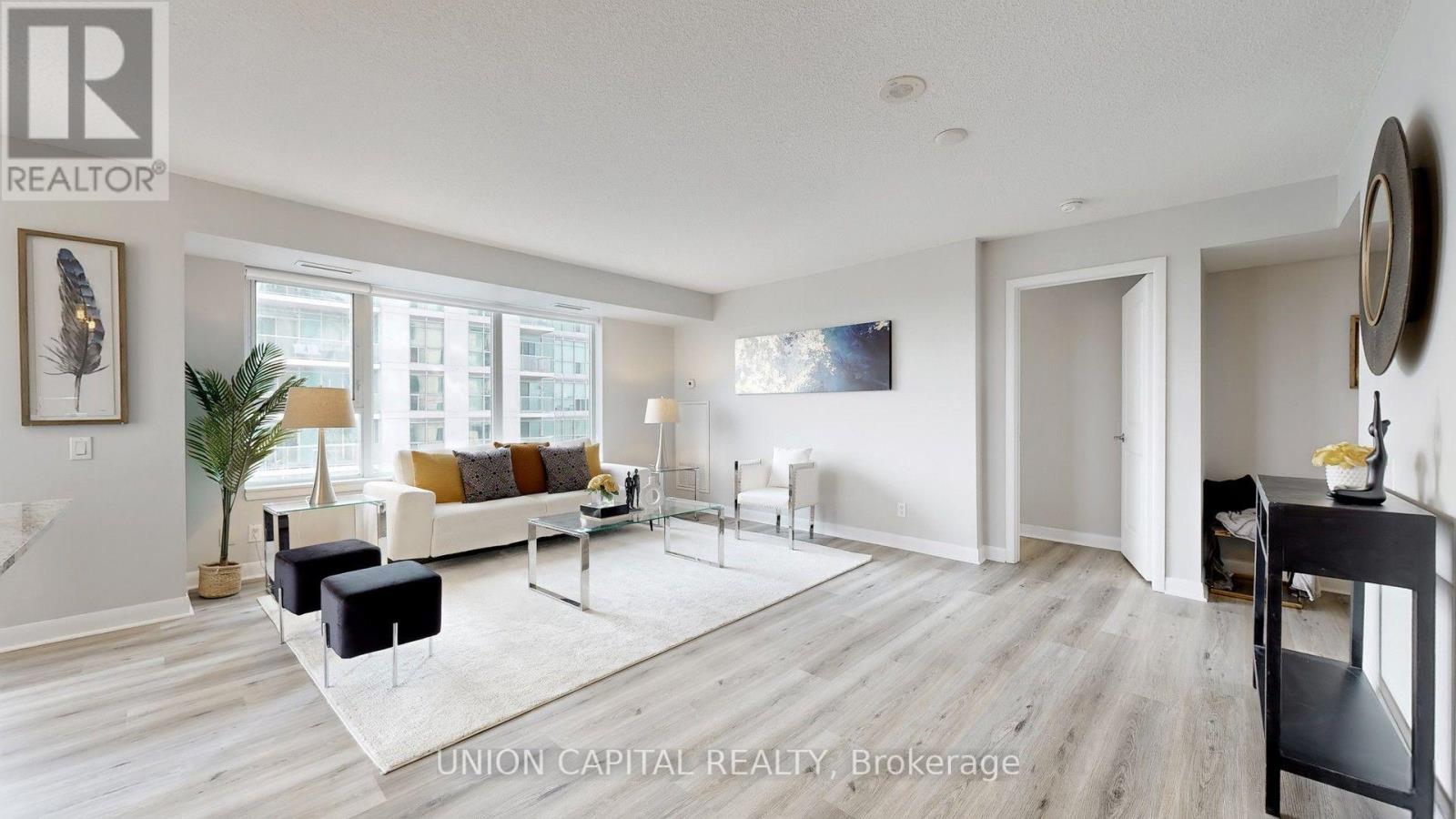 1608 - 25 Town Centre Court, Toronto, Ontario  M1P 0B4 - Photo 3 - E13653490