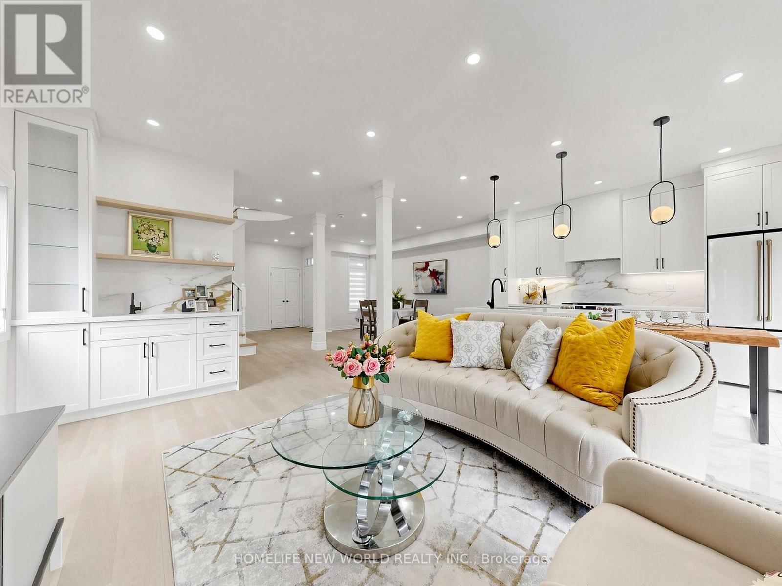 7 MONACO CRESCENT, Richmond Hill, Ontario